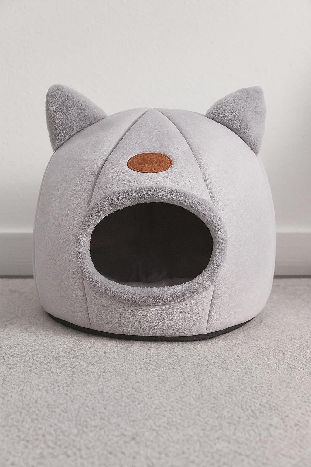 Cat & Small Dog Bed – Cozy Indoor Cave, Warm Winter Mattress for Deep Sleep, Snug Pet Tent