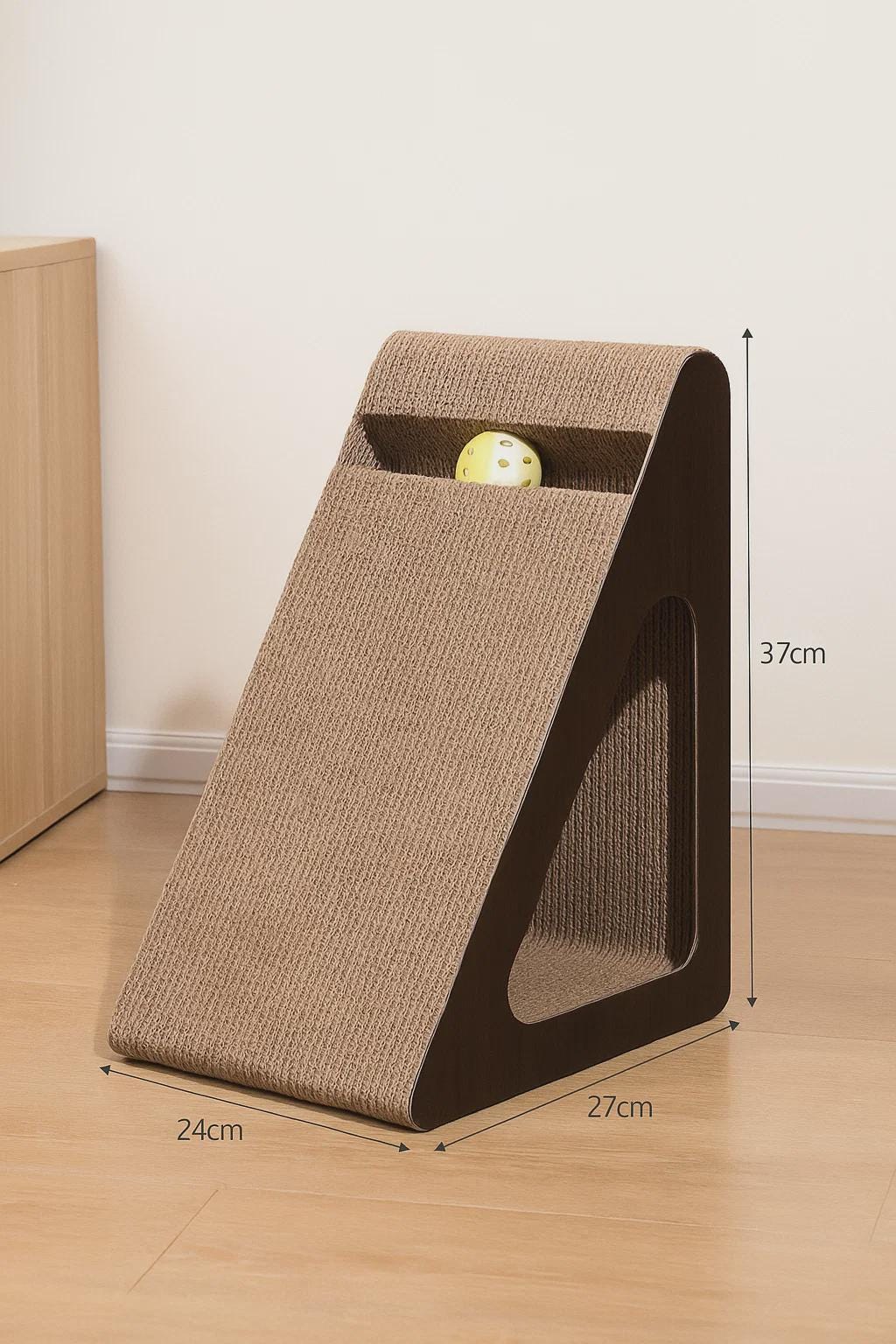 2-in-1 Cat Scratching Board – Durable Frame with Triangular Ball, Toy and Relaxation Corner